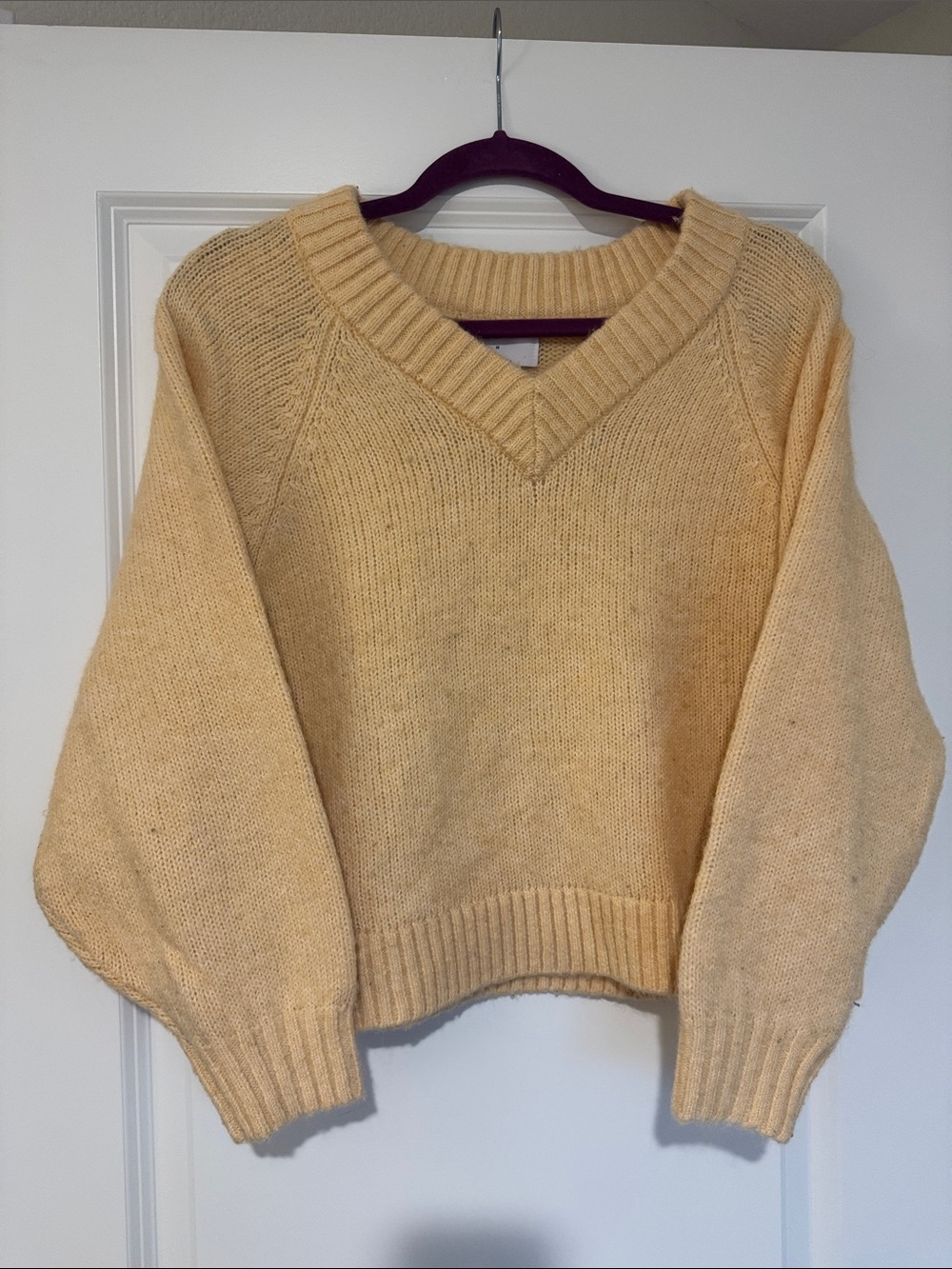 Old Navy Soft Knit V-Neck Sweater in Pale Yellow